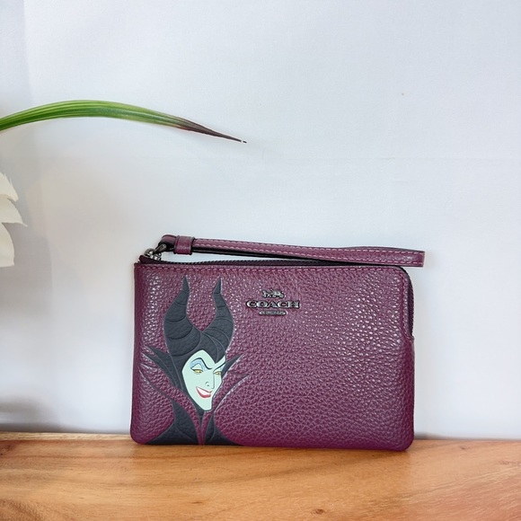 Coach Bags Nwt Coach Disney X Coach Corner Zip Wristlet With